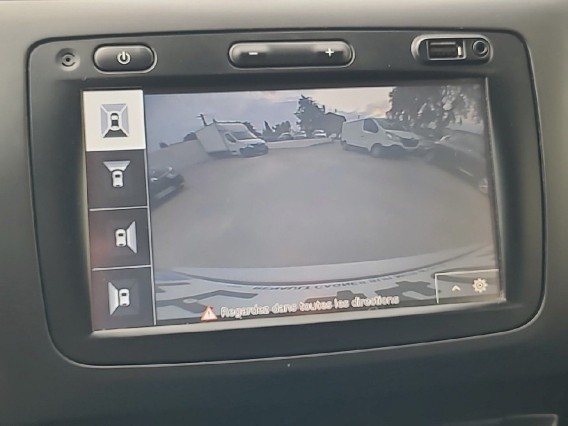 Aperçu de la photo 32 du véhicule DACIA DUSTER