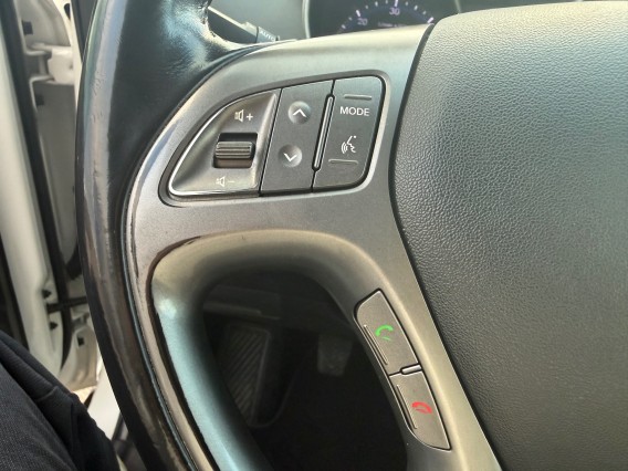 Aperçu de la photo 19 du véhicule HYUNDAI ix35