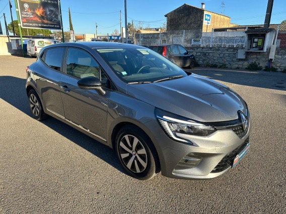 Aperçu de la photo 3 du véhicule RENAULT CLIO V