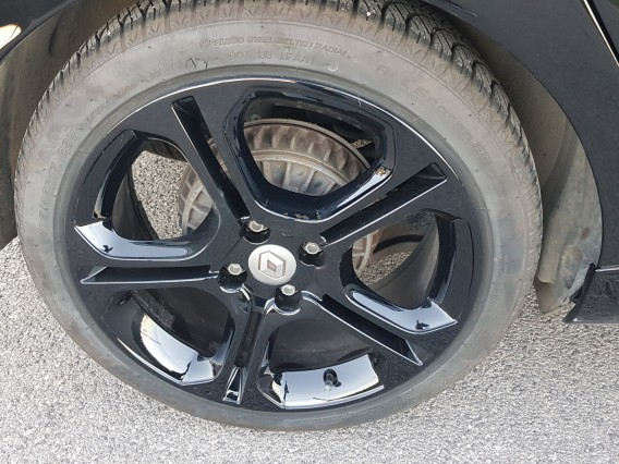 Aperçu de la photo 15 du véhicule RENAULT CLIO IV ESTATE