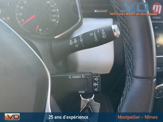 Aperçu de la photo 26 du véhicule RENAULT CLIO V