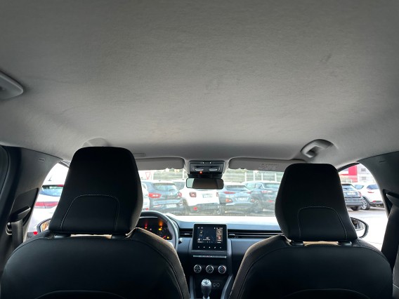 Aperçu de la photo 12 du véhicule RENAULT CLIO V