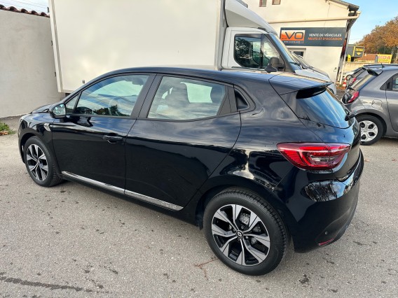 Aperçu de la photo 6 du véhicule RENAULT CLIO V