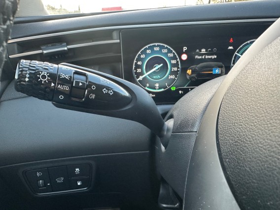 Aperçu de la photo 16 du véhicule HYUNDAI TUCSON