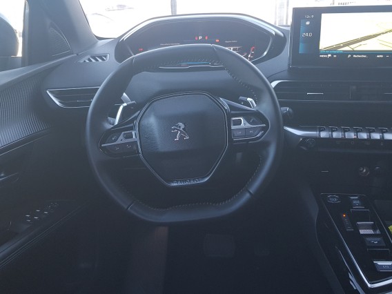 Aperçu de la photo 8 du véhicule PEUGEOT 5008