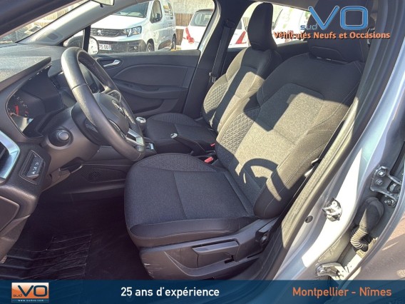 Aperçu de la photo 16 du véhicule RENAULT CLIO V