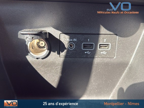 Aperçu de la photo 12 du véhicule RENAULT CLIO V