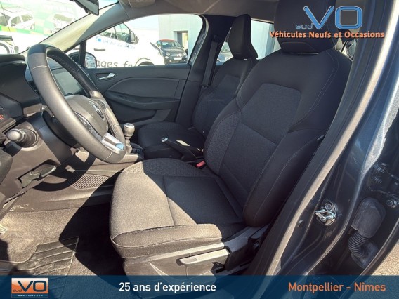 Aperçu de la photo 16 du véhicule RENAULT CLIO V