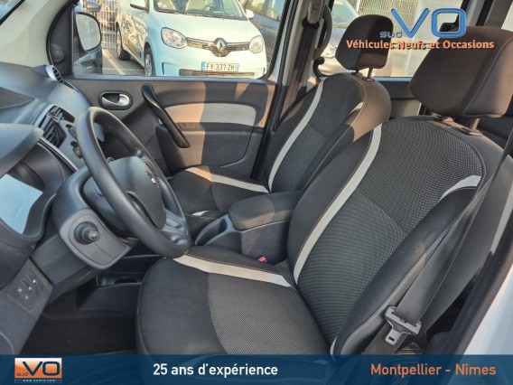 Aperçu de la photo 16 du véhicule RENAULT KANGOO