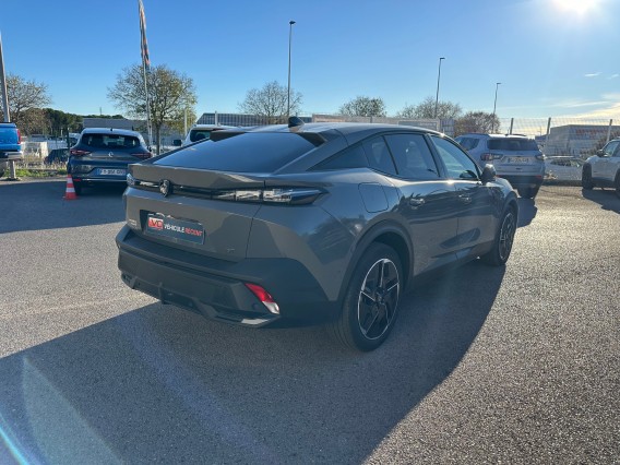 Aperçu de la photo 8 du véhicule PEUGEOT 408