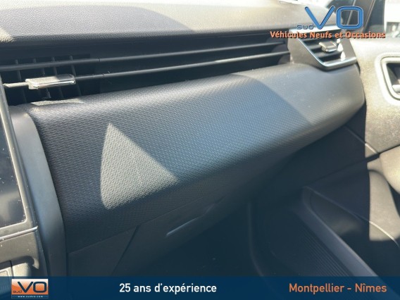 Aperçu de la photo 23 du véhicule RENAULT CLIO V