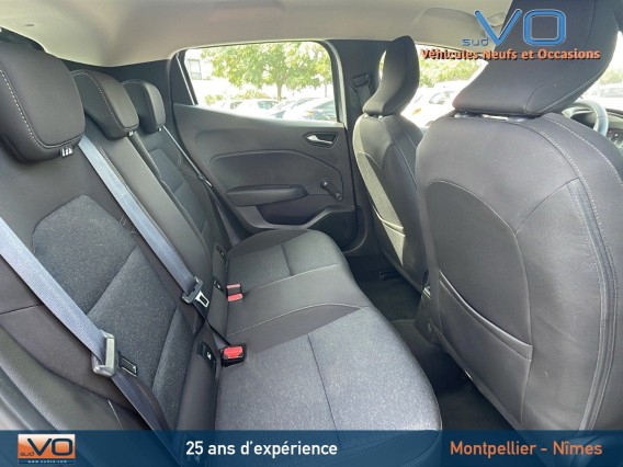 Aperçu de la photo 17 du véhicule RENAULT CLIO V