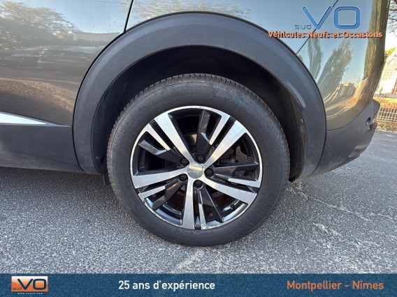 Aperçu de la photo 19 du véhicule PEUGEOT 3008