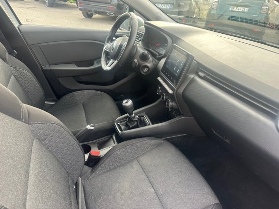 Aperçu de la photo 15 du véhicule RENAULT CLIO V