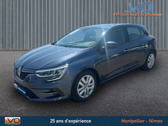 Aperçu de la photo 3 du véhicule RENAULT MEGANE IV BERLINE