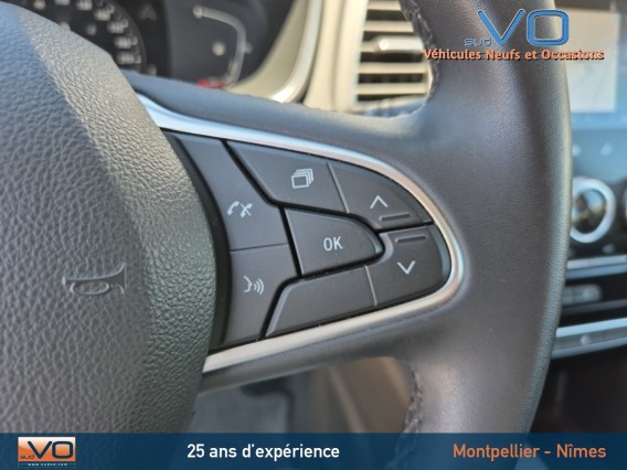 Aperçu de la photo 22 du véhicule RENAULT MEGANE IV BERLINE