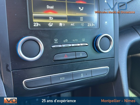 Aperçu de la photo 23 du véhicule RENAULT MEGANE IV BERLINE