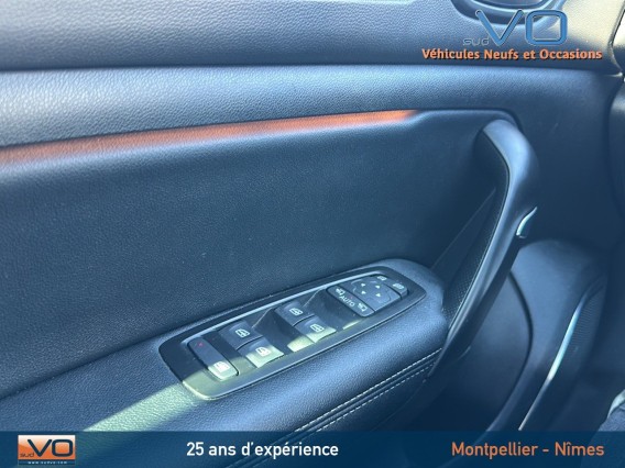 Aperçu de la photo 26 du véhicule RENAULT MEGANE IV BERLINE