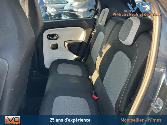 Aperçu de la photo 17 du véhicule RENAULT TWINGO III