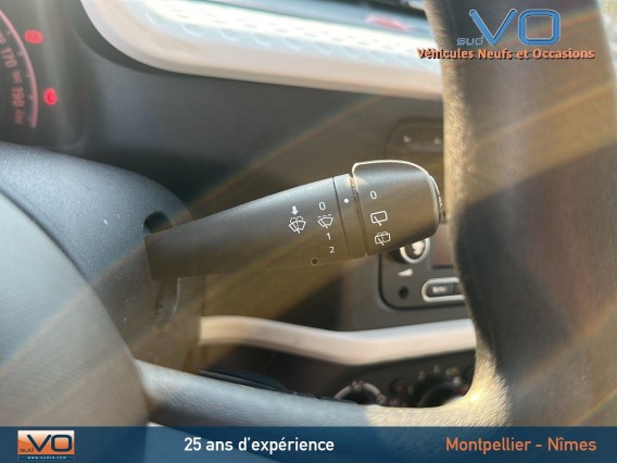 Aperçu de la photo 25 du véhicule RENAULT TWINGO III