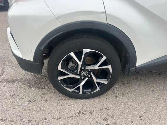 Aperçu de la photo 9 du véhicule TOYOTA C-HR HYBRIDE