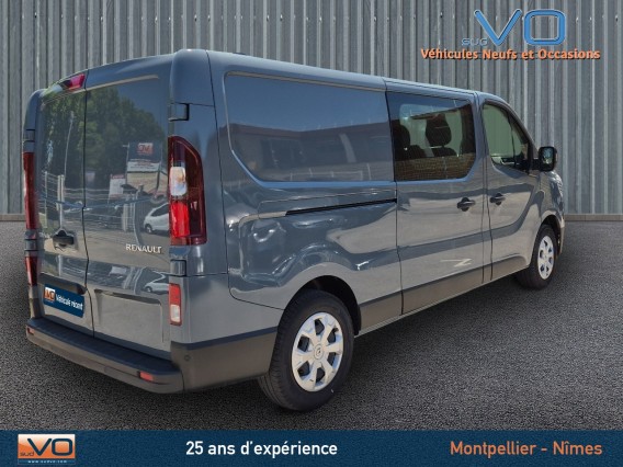 Aperçu de la photo 7 du véhicule RENAULT TRAFIC CABINE APPROFONDIE
