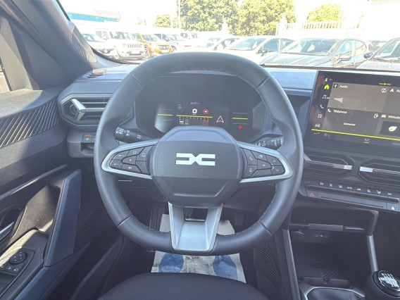Aperçu de la photo 10 du véhicule DACIA DUSTER