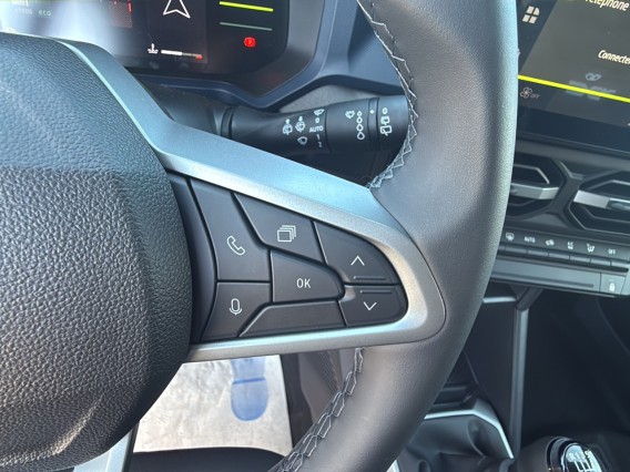 Aperçu de la photo 15 du véhicule DACIA DUSTER