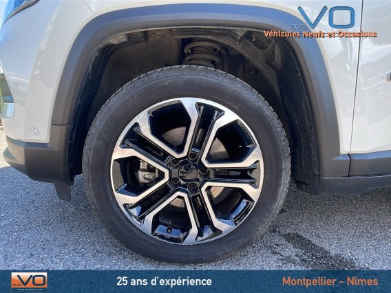 Aperçu de la photo 19 du véhicule JEEP COMPASS