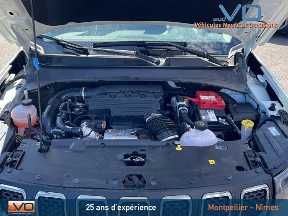 Aperçu de la photo 32 du véhicule JEEP COMPASS