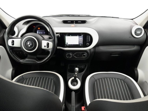 Aperçu de la photo 16 du véhicule RENAULT TWINGO E-TECH ELECTRIQUE
