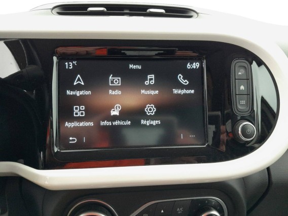 Aperçu de la photo 18 du véhicule RENAULT TWINGO E-TECH ELECTRIQUE