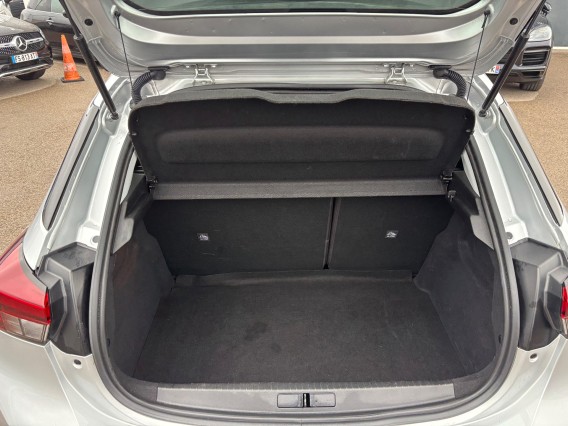 Aperçu de la photo 8 du véhicule OPEL CORSA