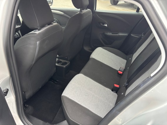 Aperçu de la photo 13 du véhicule OPEL CORSA