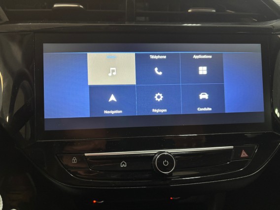 Aperçu de la photo 24 du véhicule OPEL CORSA