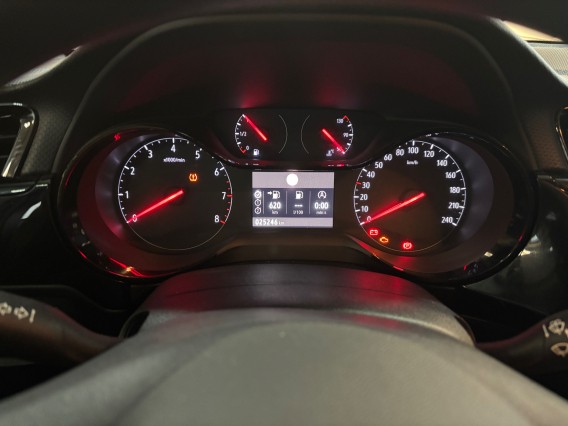 Aperçu de la photo 25 du véhicule OPEL CORSA