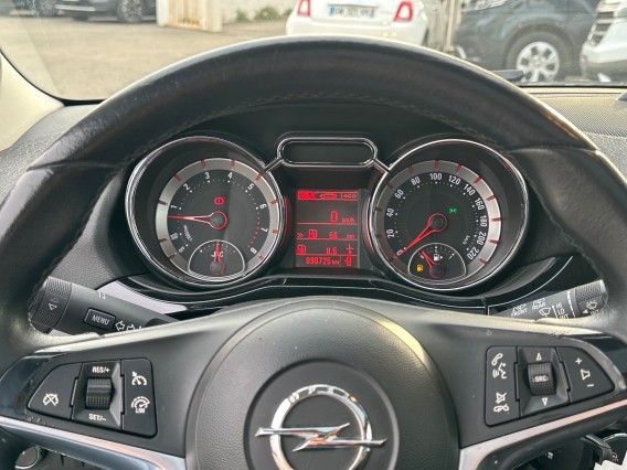 Aperçu de la photo 12 du véhicule OPEL ADAM