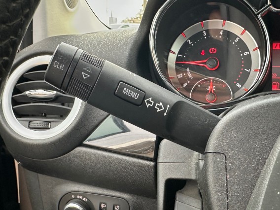 Aperçu de la photo 20 du véhicule OPEL ADAM