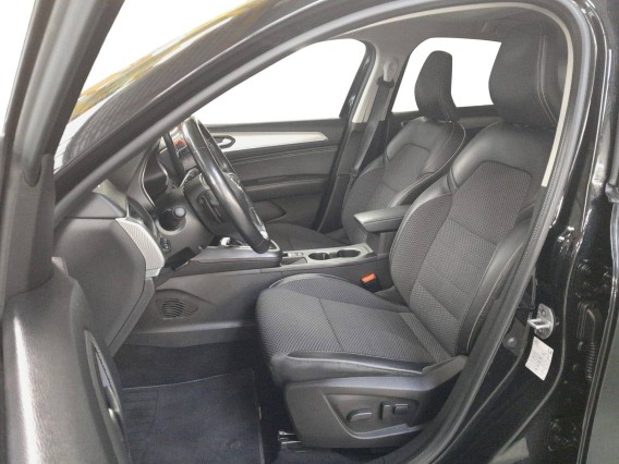 Aperçu de la photo 32 du véhicule RENAULT ARKANA