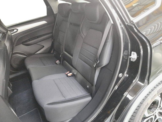 Aperçu de la photo 33 du véhicule RENAULT ARKANA