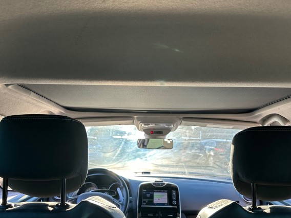 Aperçu de la photo 10 du véhicule RENAULT CLIO IV