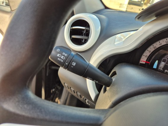 Aperçu de la photo 13 du véhicule RENAULT TWINGO ELECTRIC