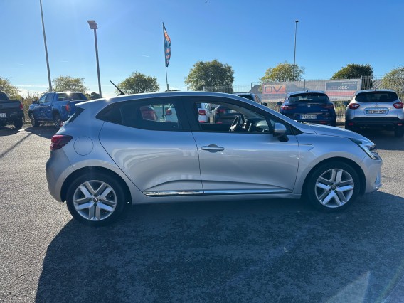 Aperçu de la photo 9 du véhicule RENAULT CLIO V