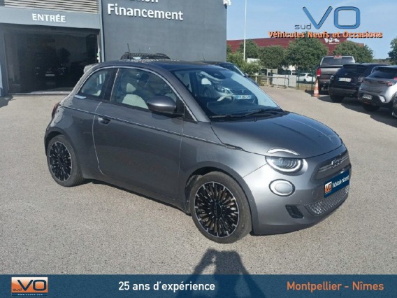 Aperçu de la photo 21 du véhicule FIAT 500e BERLINE