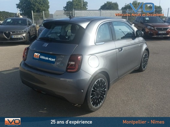 Aperçu de la photo 27 du véhicule FIAT 500e BERLINE