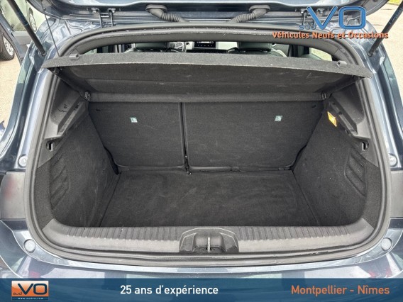 Aperçu de la photo 18 du véhicule RENAULT CLIO V