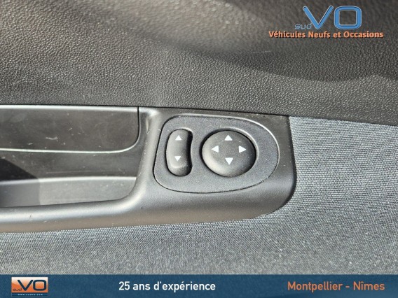 Aperçu de la photo 14 du véhicule FIAT 500C