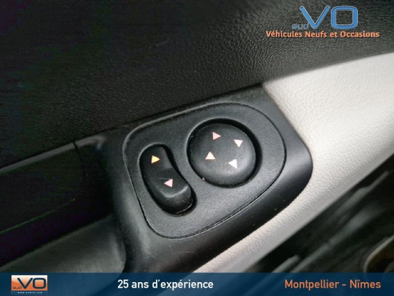 Aperçu de la photo 15 du véhicule FIAT 500C SERIE 8 EURO 6D-TEMP