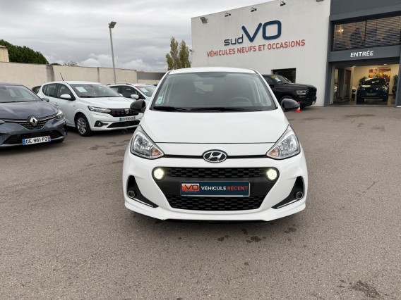 Aperçu de la photo 2 du véhicule HYUNDAI i10