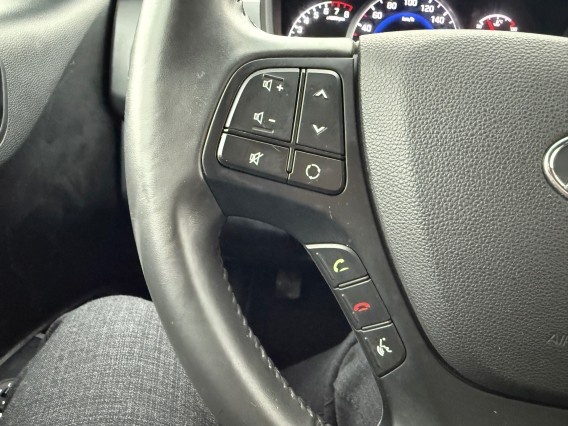 Aperçu de la photo 21 du véhicule HYUNDAI i10